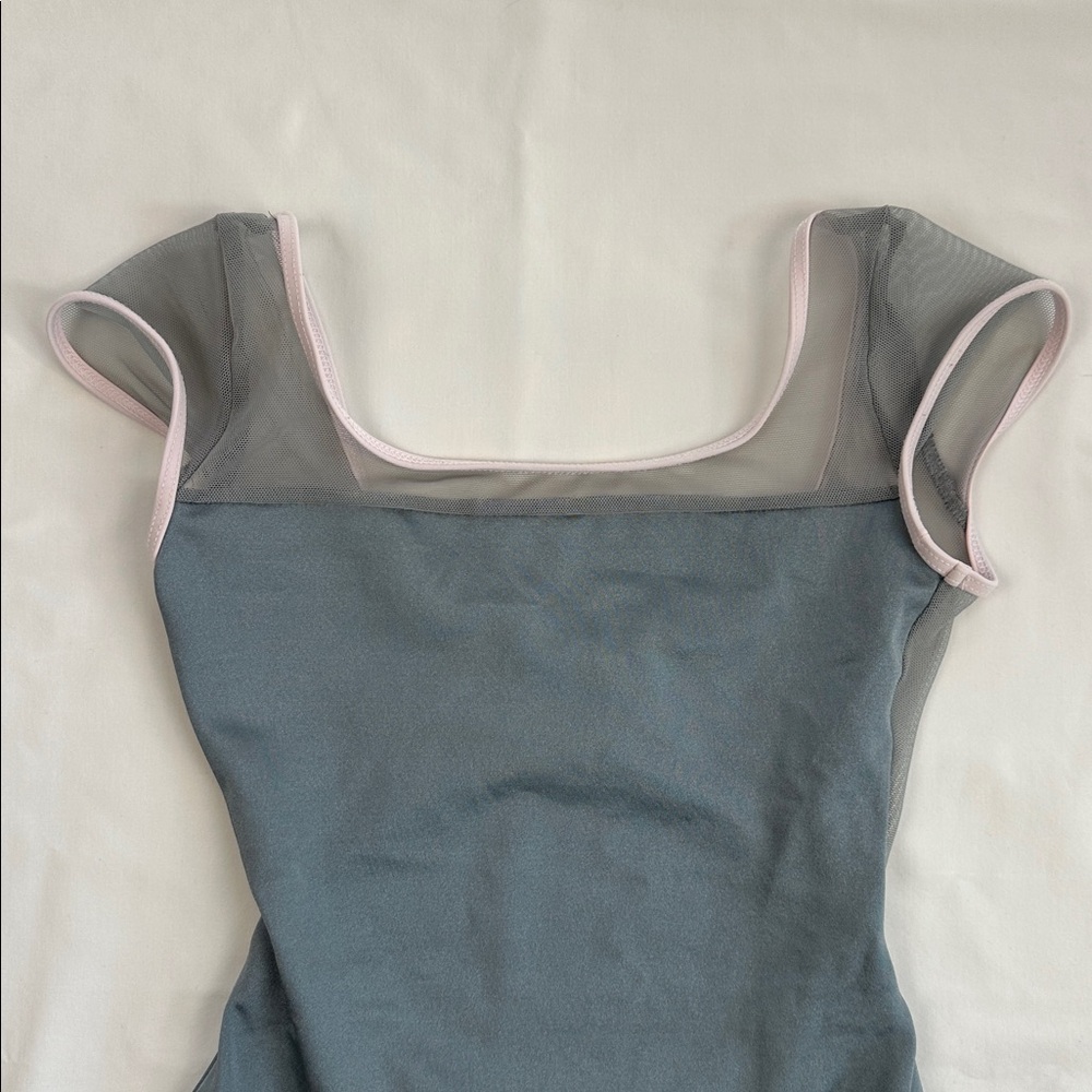 Class In Dancewear Leotard - Small - Excellent Condition - Picture 3 of 6
